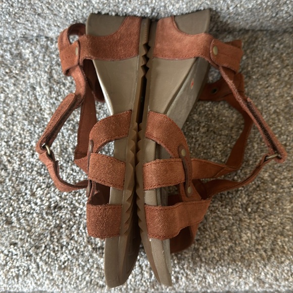 Merrell Select Fresh Air Cushion Suede Sandals-Nearly New - Picture 6 of 8